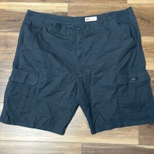 Wrangler cargo shorts.